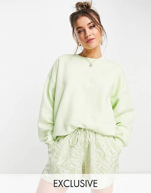 Stradivarius Sweatshirt